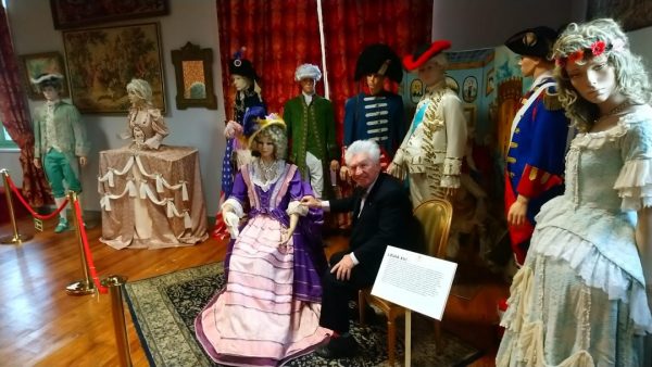 Mazarin, couturier des stars