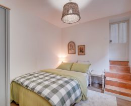 Entre Vignes et Roses