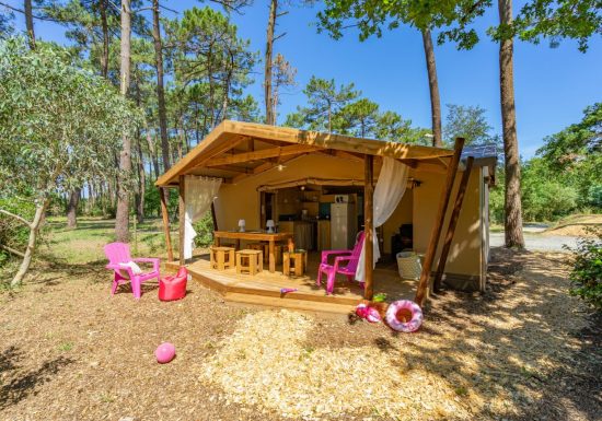 Camping Paradis des Pins – Soulac