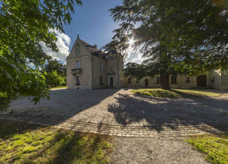 Geschichts- und Legendentour im Château La Haye