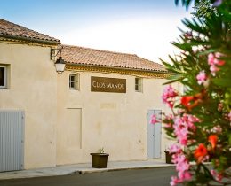 Clos Manou