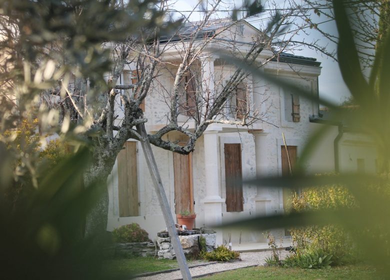 منطقة Château Ferré ومنطقة Haut-Brignais