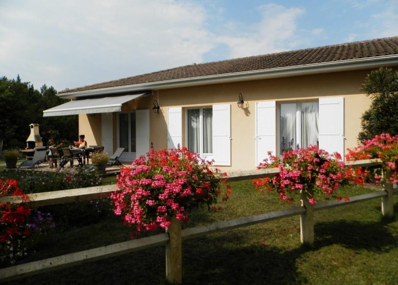 Huisje Les Rhododendrons