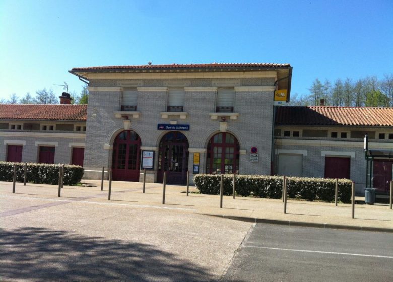 Gare de Lesparre