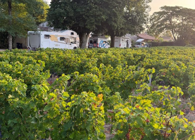 Aire de stationnement du Château d’Osmond
