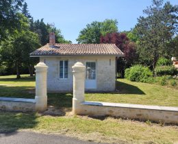 Maison vue sur les vignes