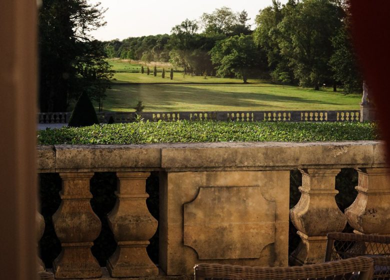 Garden of Château Beychevelle