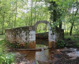 La fontaine de Bernos