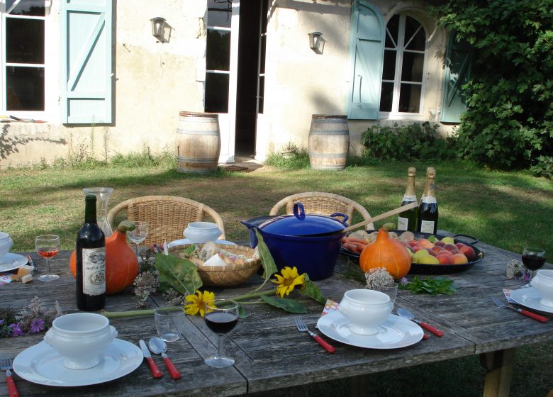 Domaine de Laguneaussan - Bed and Breakfast