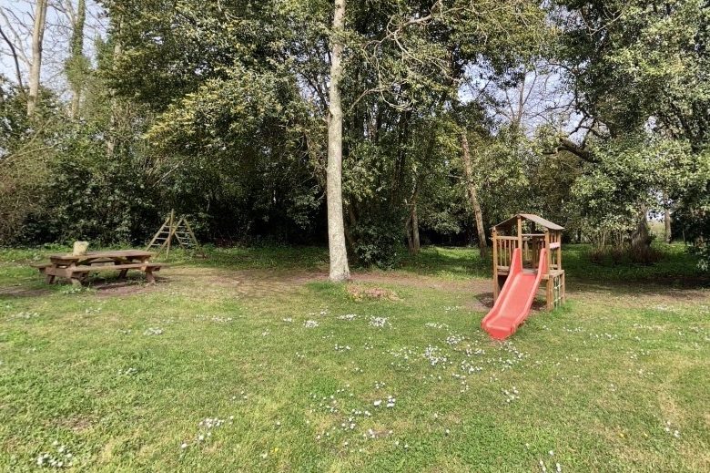 Picnic area in the Abbey Park